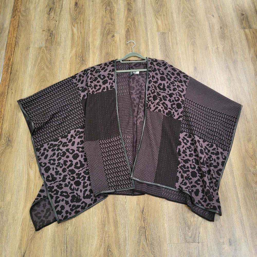 Ming Wang Gray Black Mixed Pattern Wrap Sweater Poncho Cardigan One Size OS Soft - Picture 2 of 8